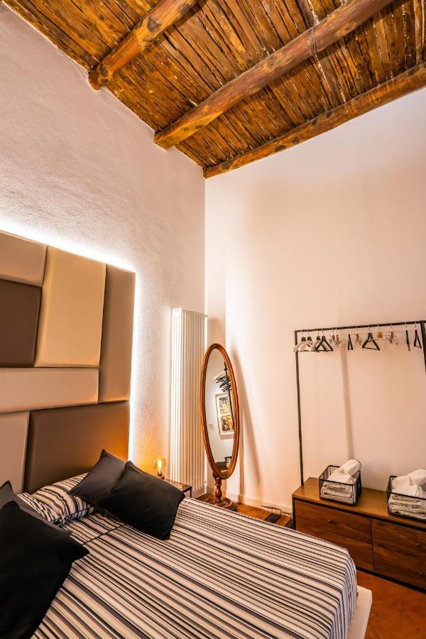 Apartamento Vinto House Salerno Old Town Exterior foto